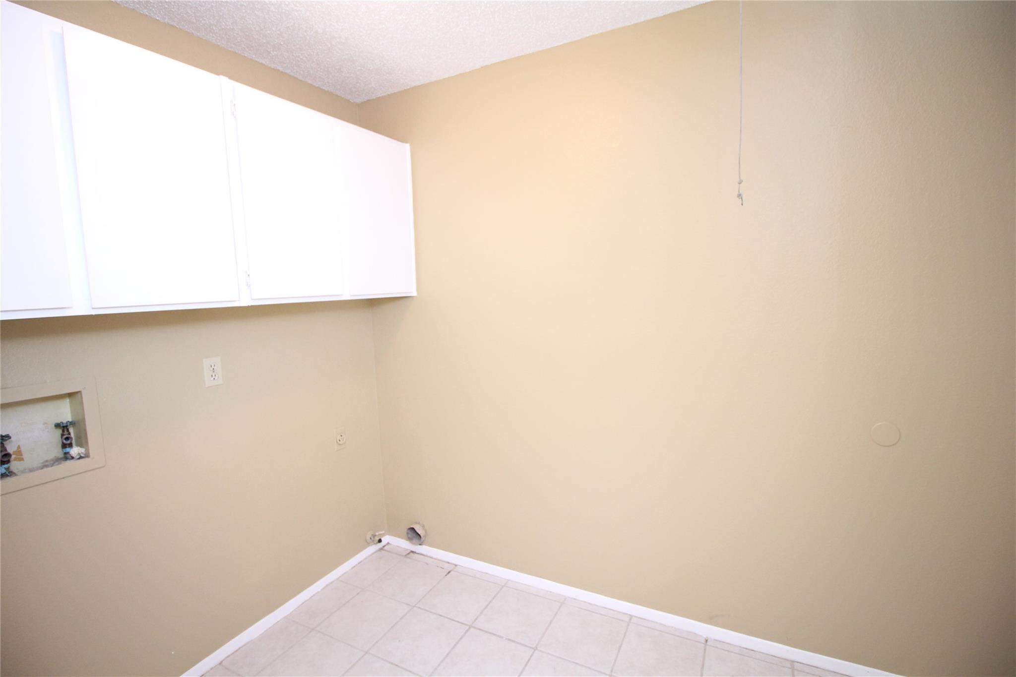 12818 Copper Cliff Ave Property Photo 21