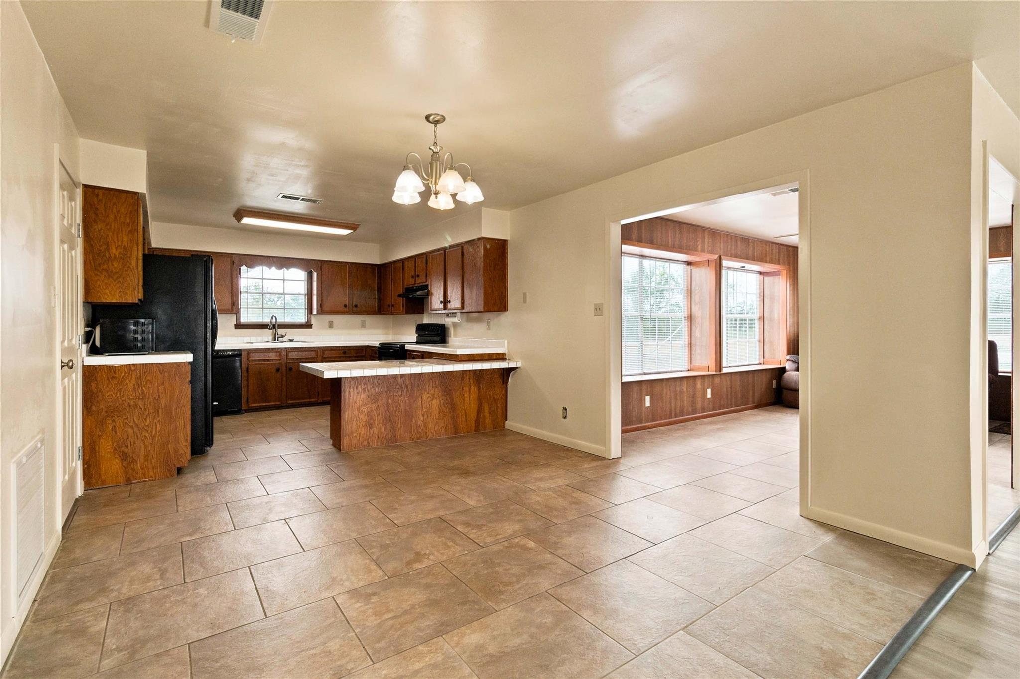 1871 Bridle Path Rd Property Photo 10