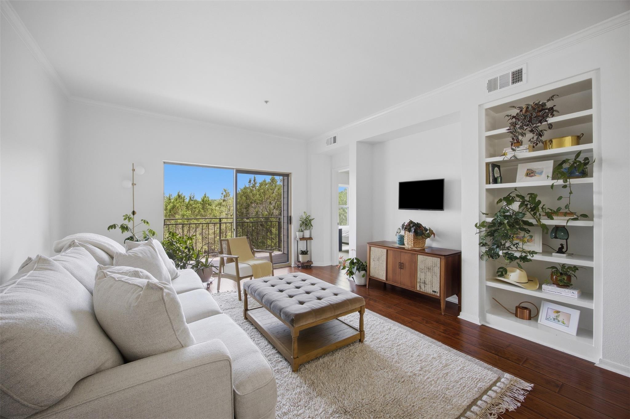 5000151 Property Photo 2