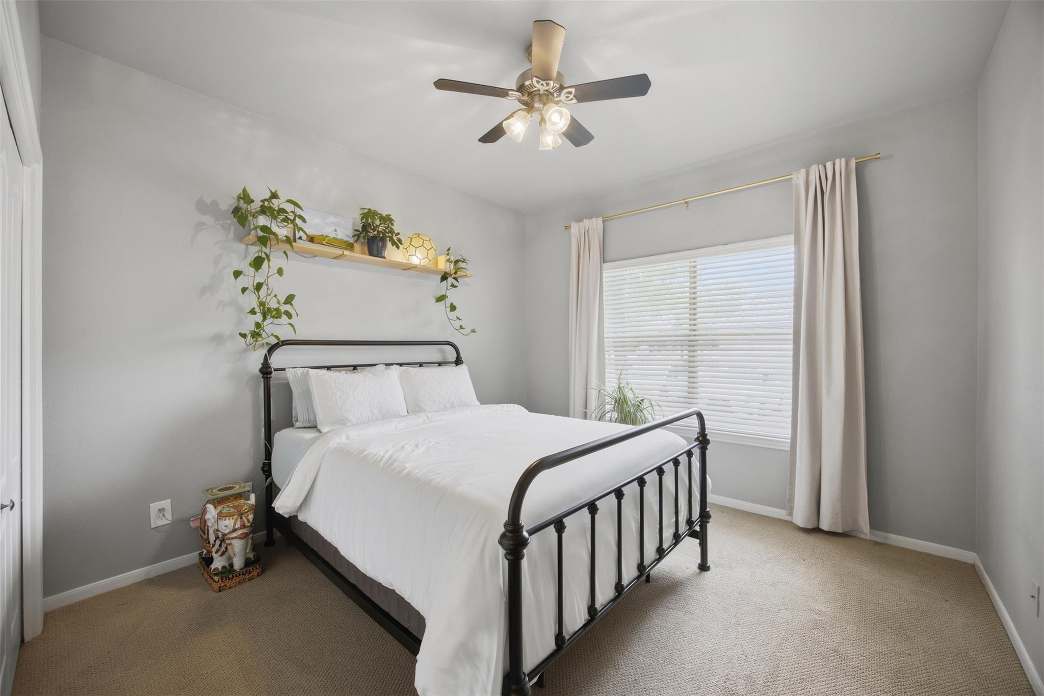 5000151 Property Photo 12