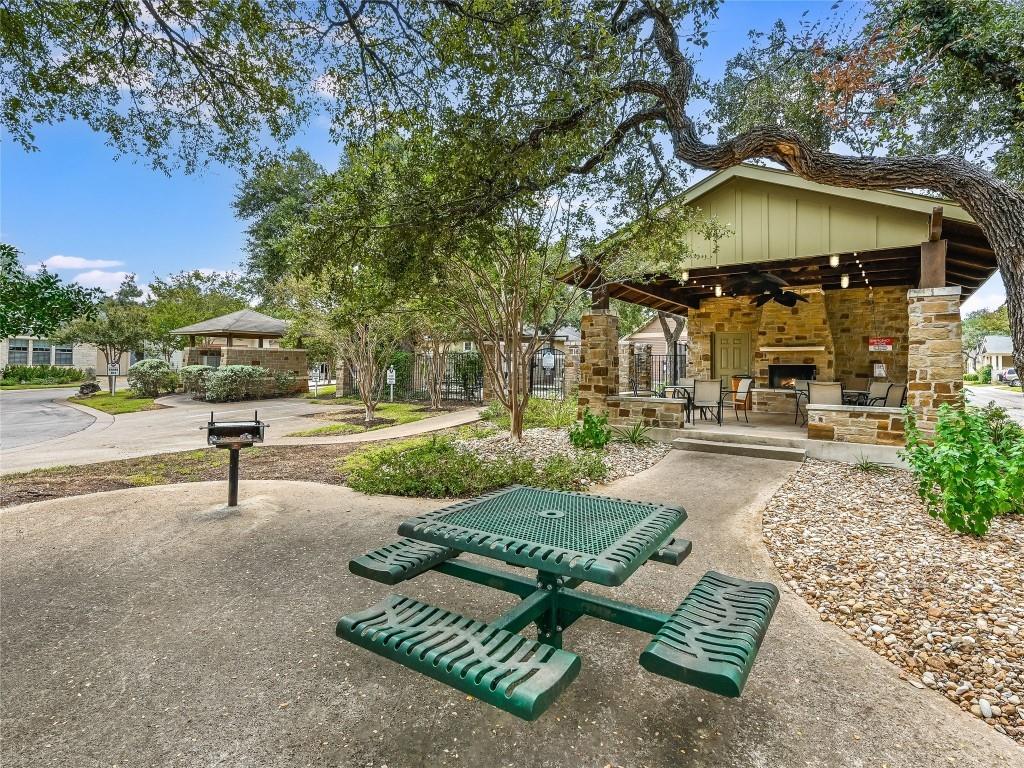 13604 Caldwell Dr 7 Property Photo 2