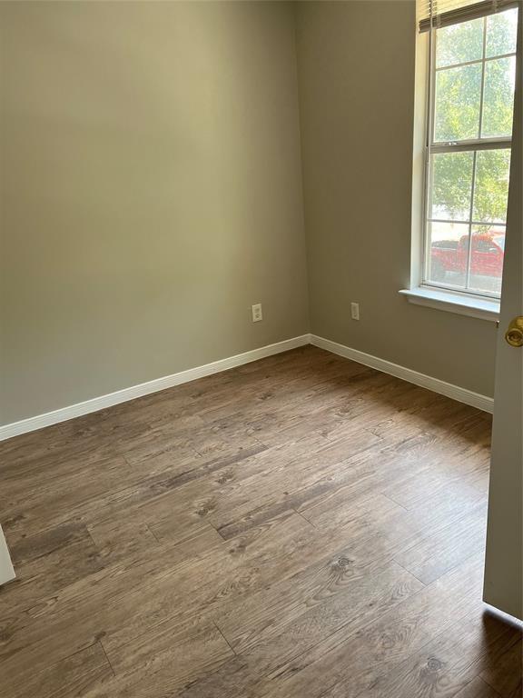 3120 Northwest Blvd #c Property Photo 6