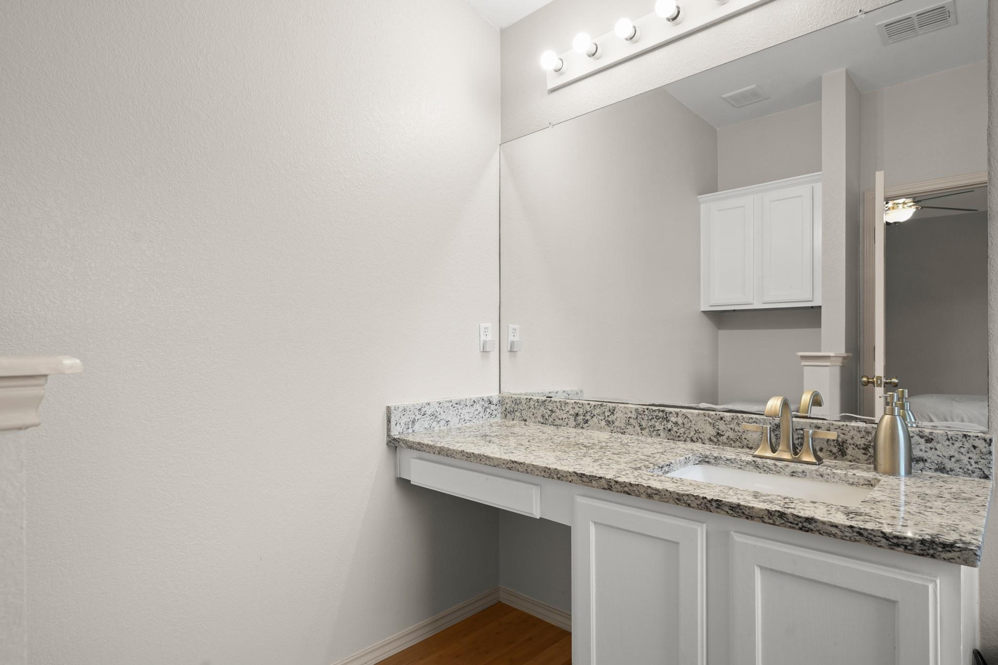 1511 Nettie Dr Property Photo 13