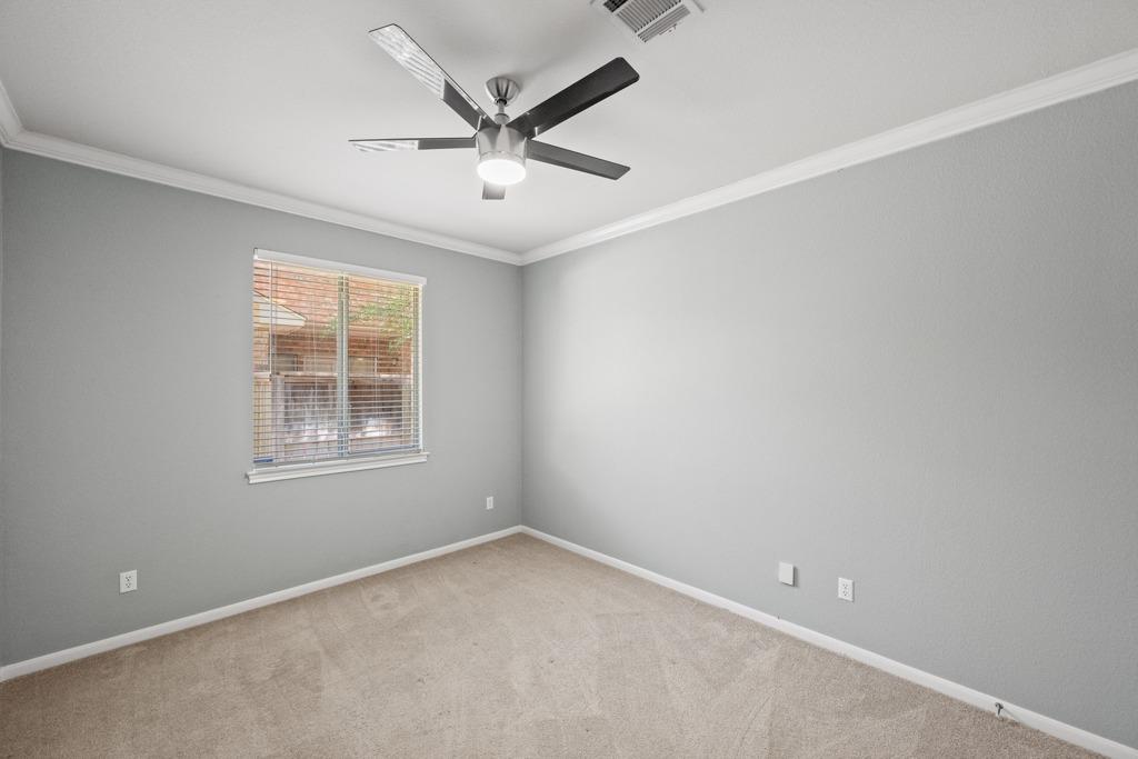 2602 Henley Dr Property Photo 26