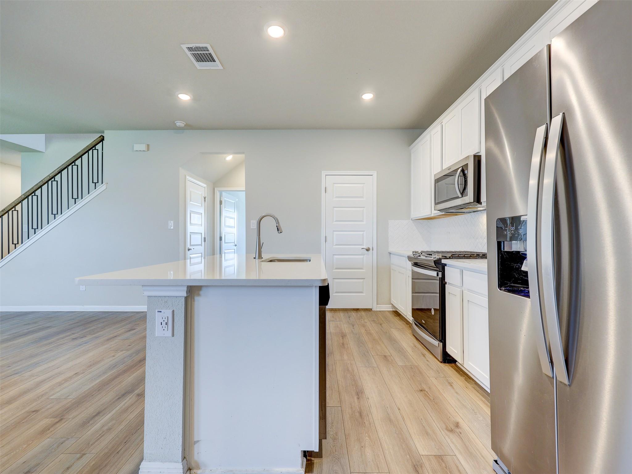 10205 Mager Ln Property Photo 12