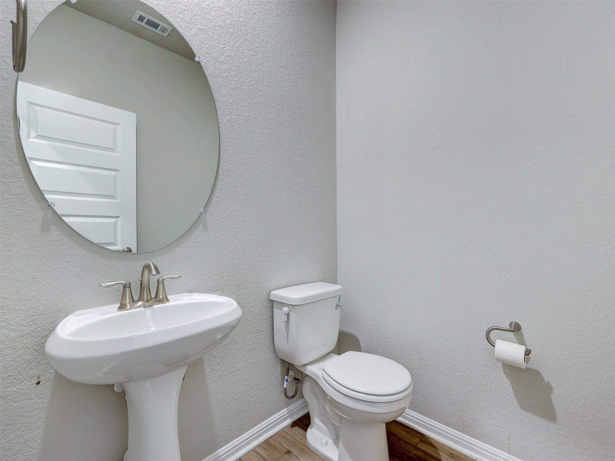 10205 Mager Ln Property Photo 15
