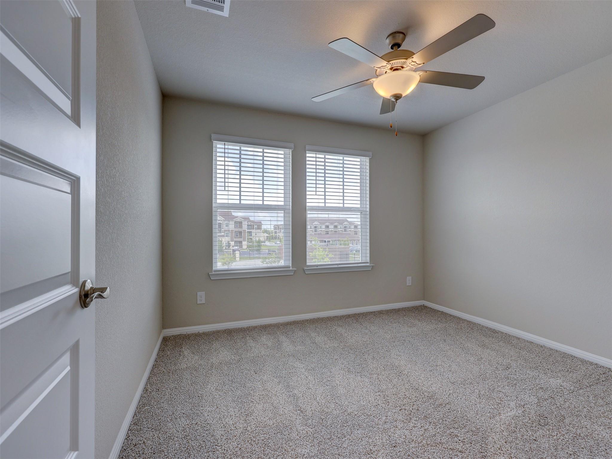 10205 Mager Ln Property Photo 26