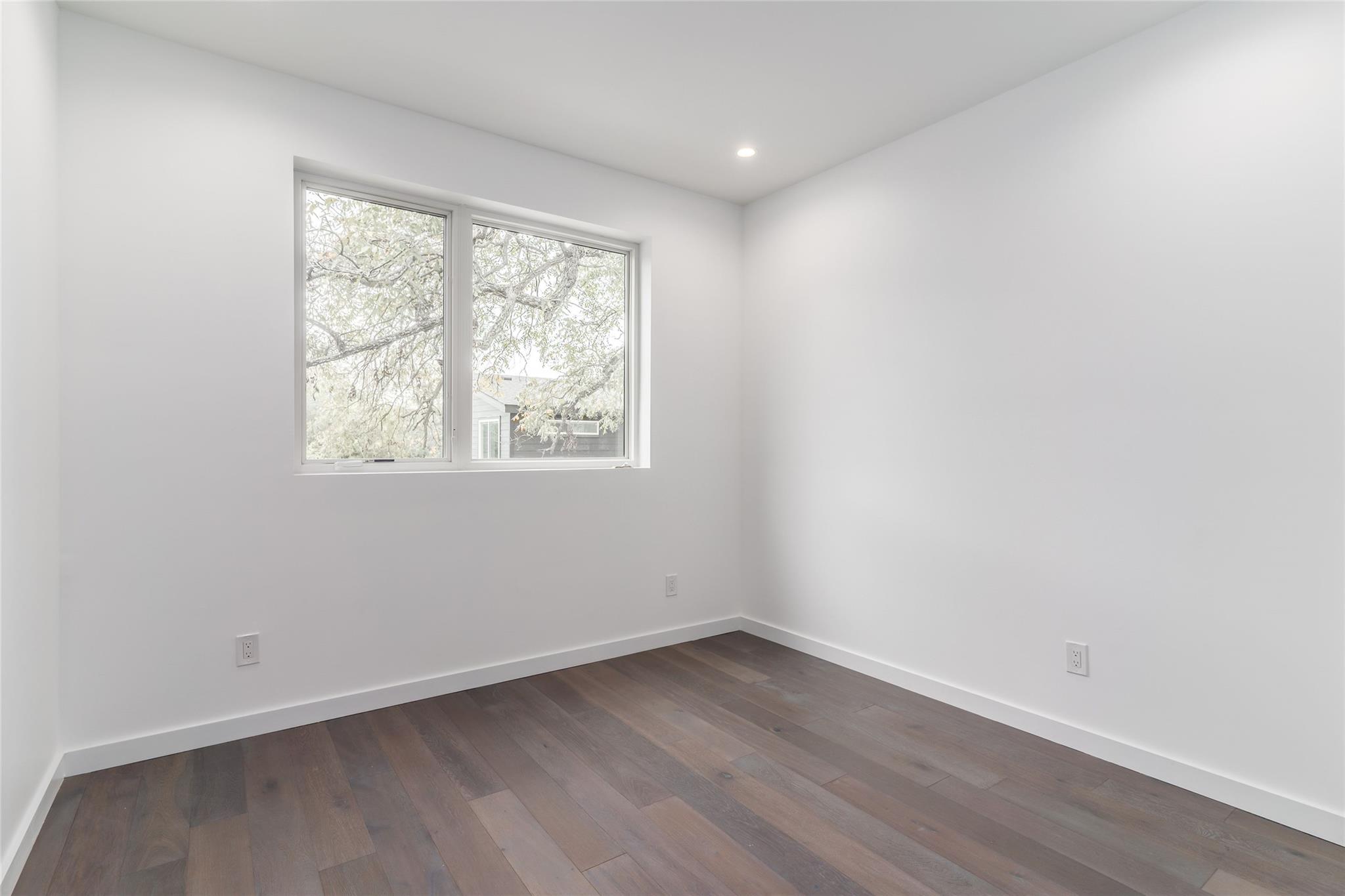 913 Tillery St #b Property Photo 13