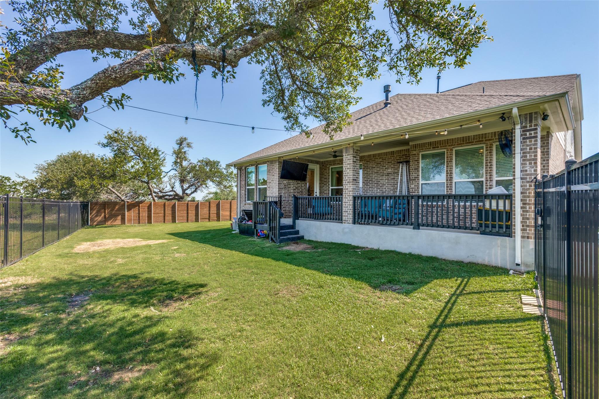 17229 Rossignol Cv Property Photo 27