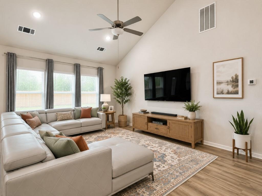 1600 Longhorn Ranch Dr Property Photo 3