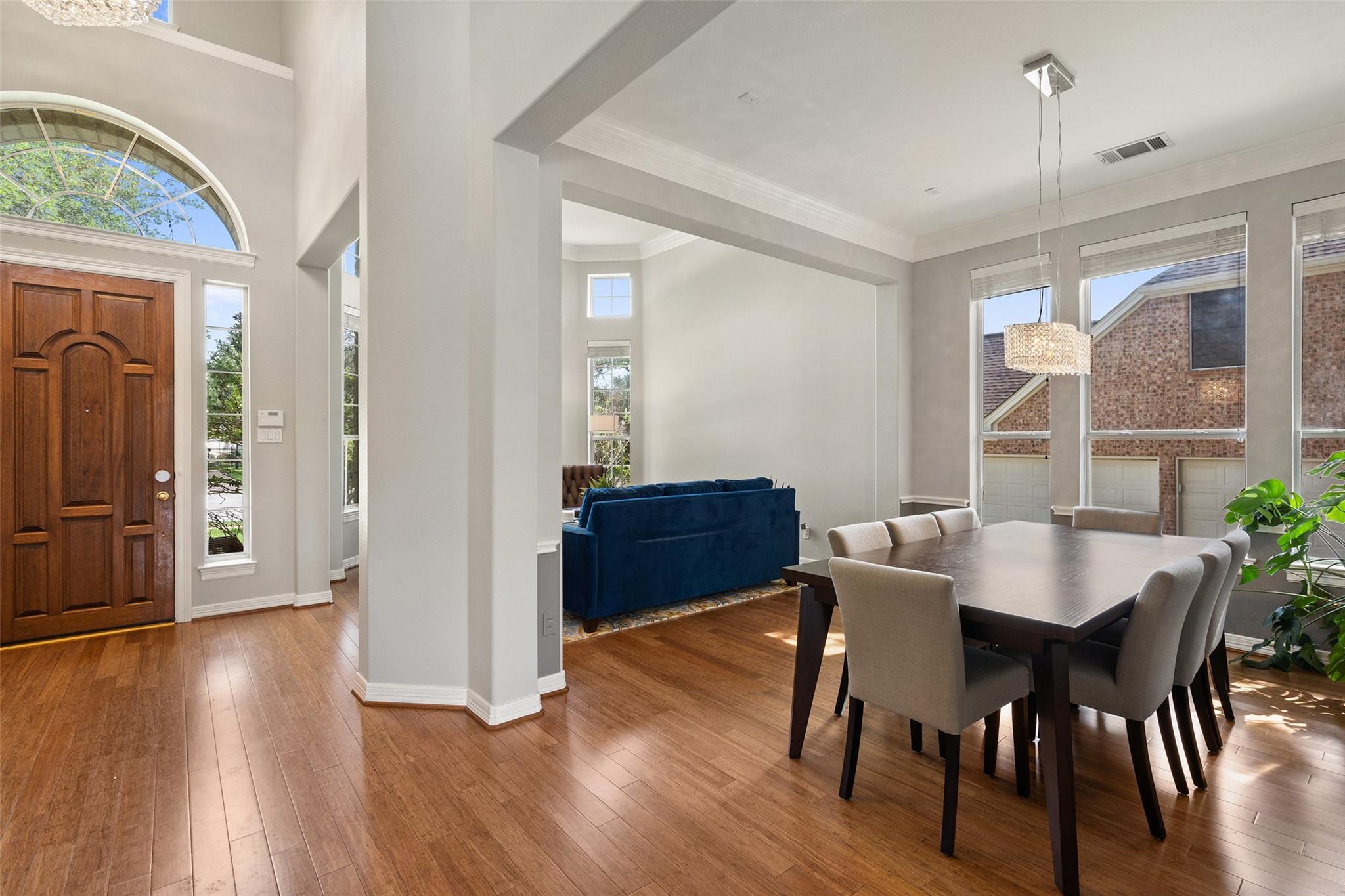 445 Champions Dr Property Photo 11