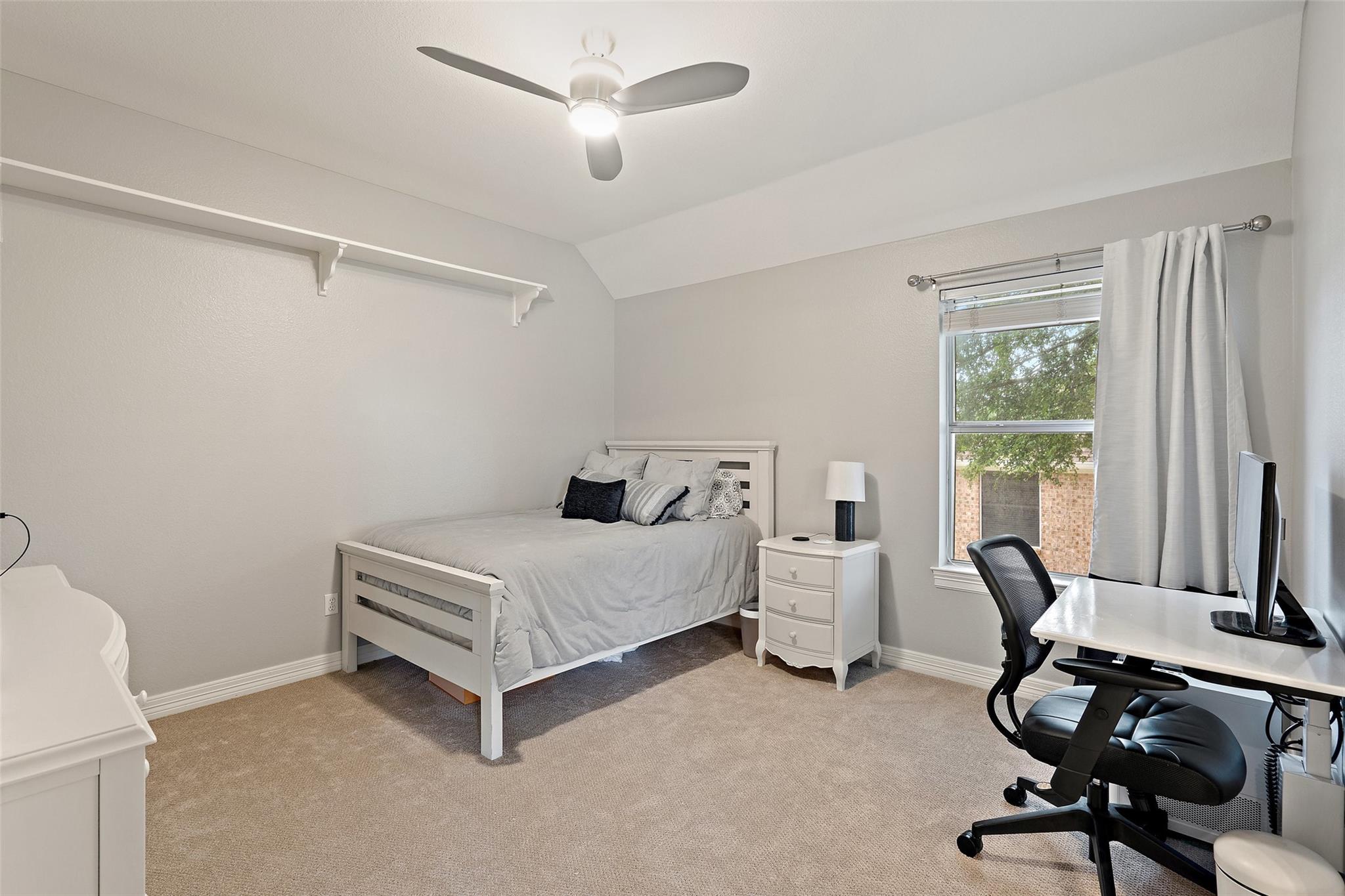 445 Champions Dr Property Photo 29