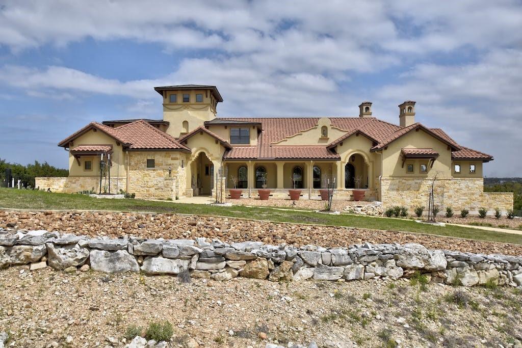 2302 Pinot Blanc Property Photo 1