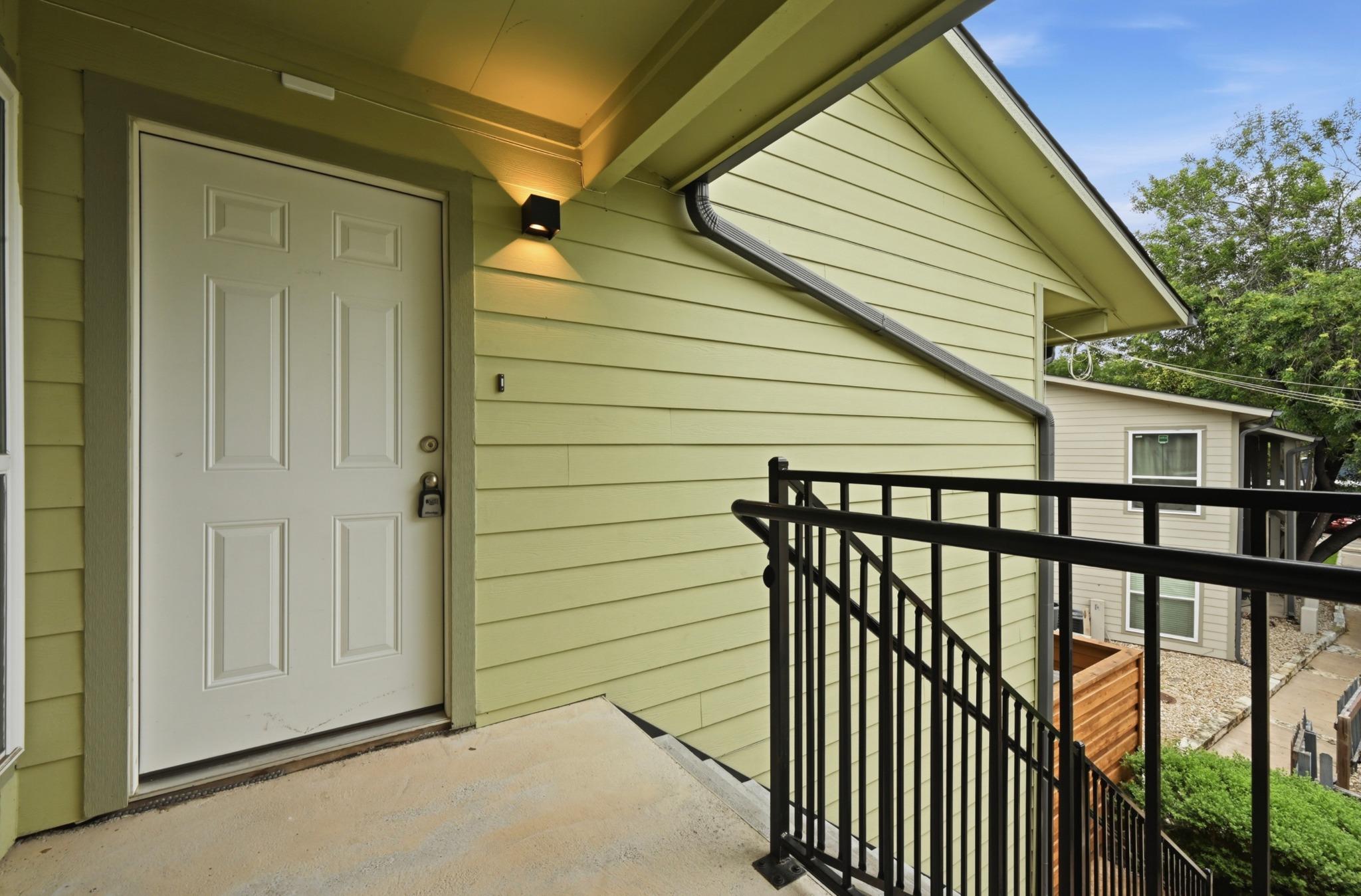 2124 Burton Dr #204 Property Photo 22