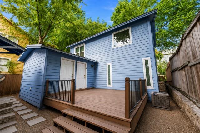 2712 Whitis Ave #b Property Photo 15