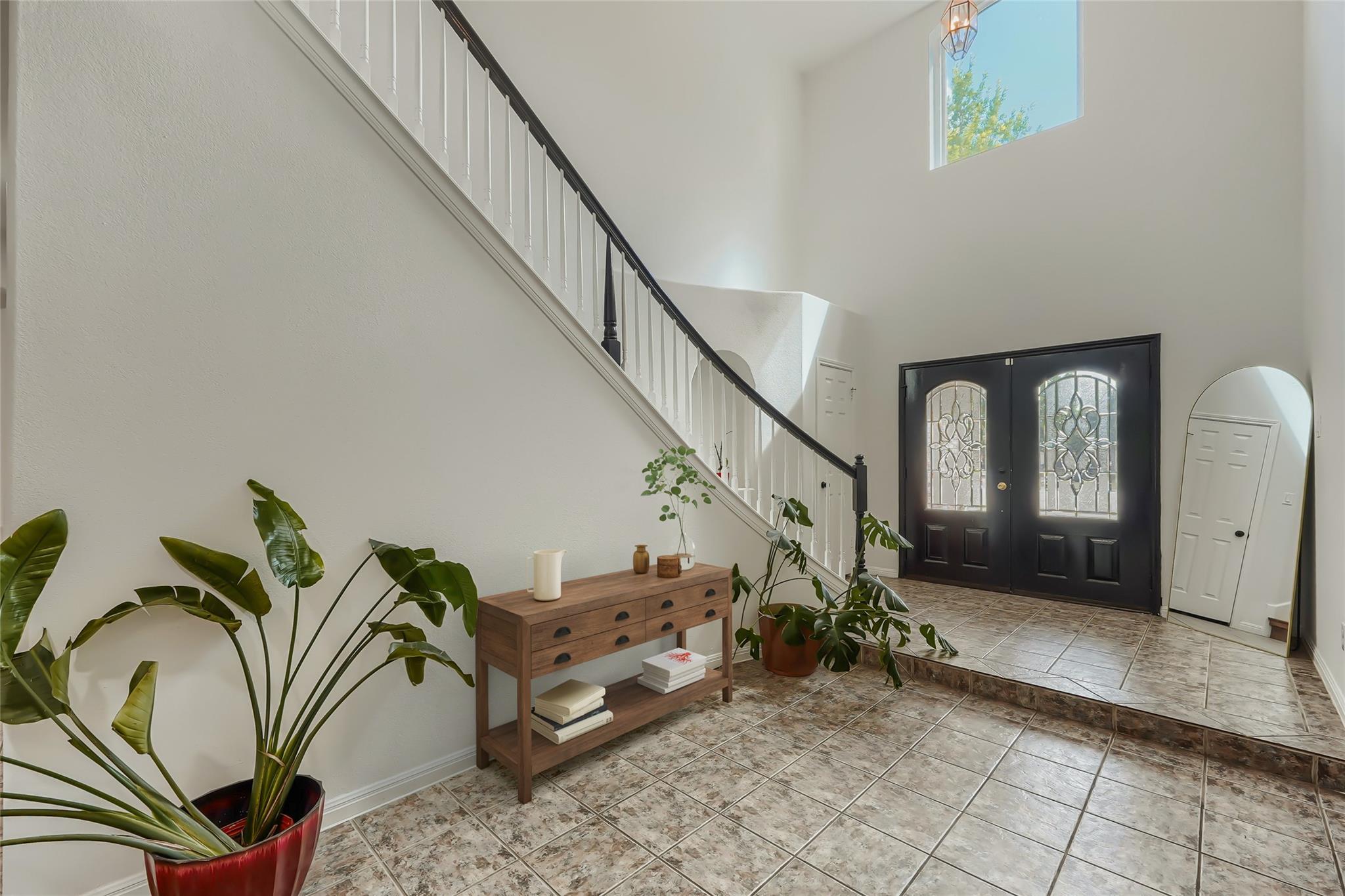 2304 Brittway Ln Property Photo 7