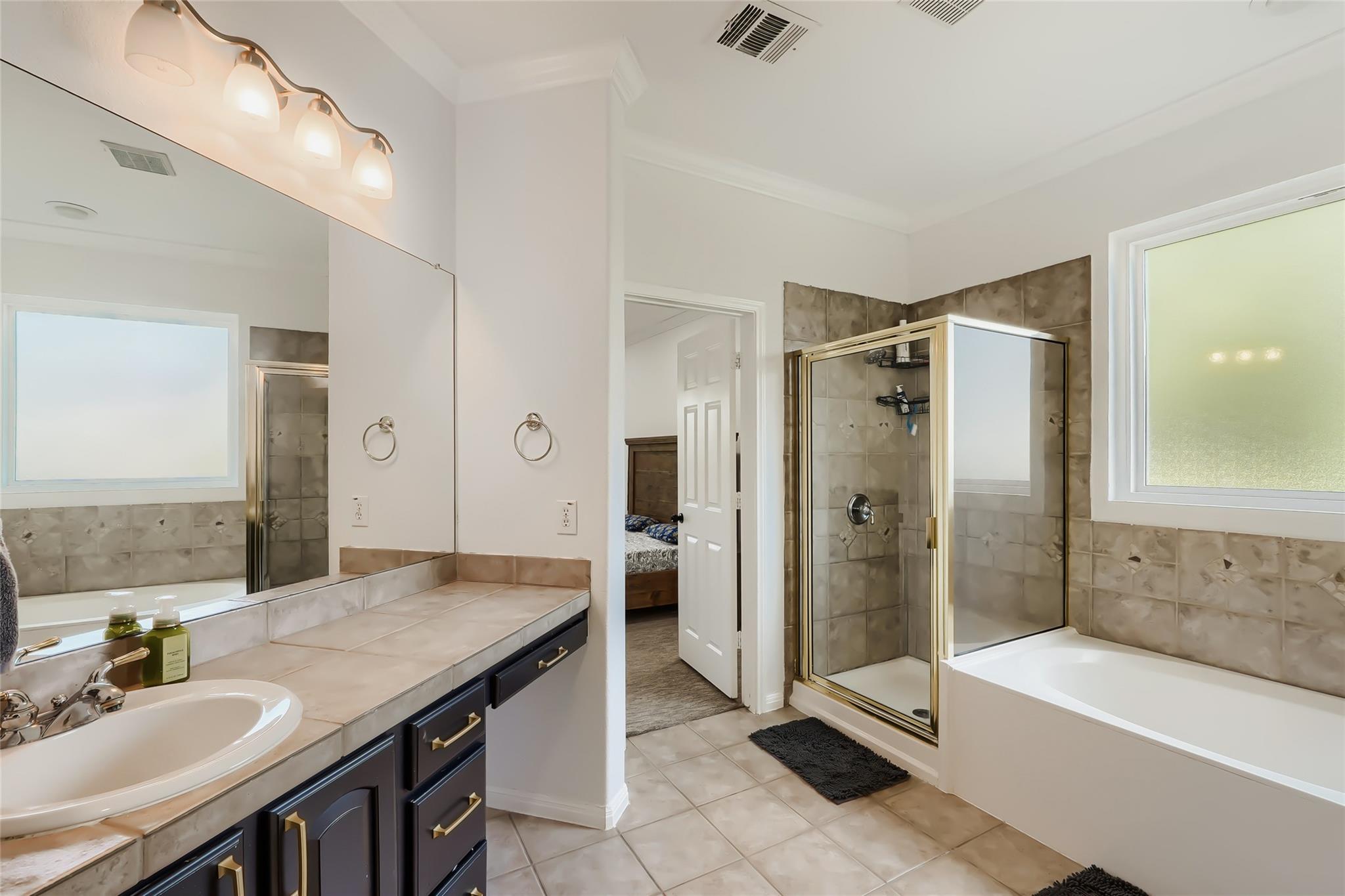 2304 Brittway Ln Property Photo 12