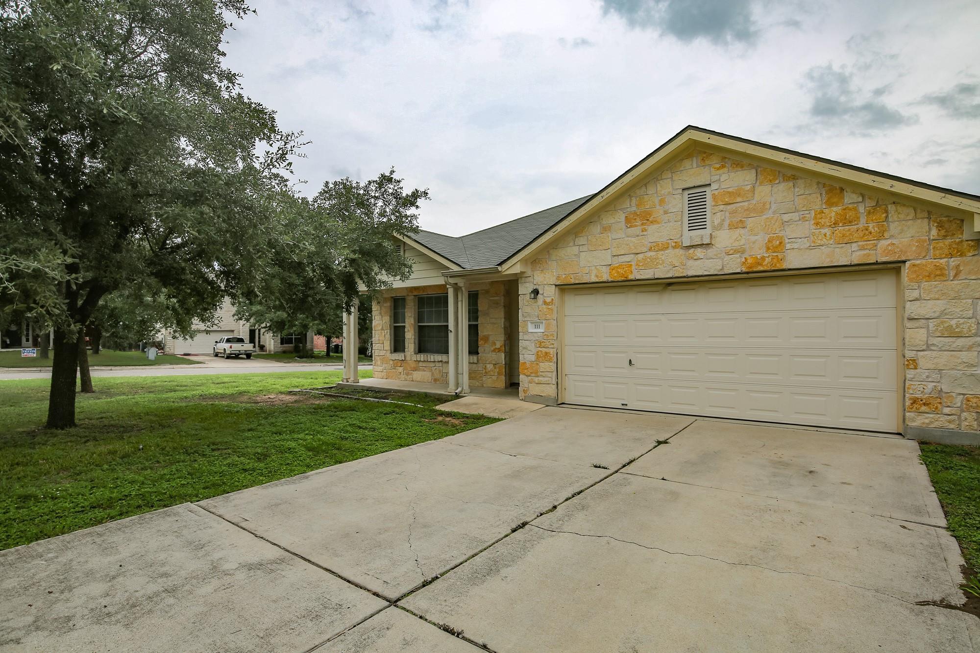 111 Carriage Way Property Photo 5