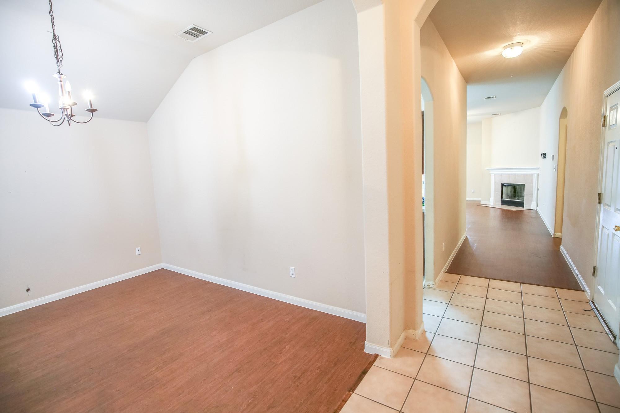 111 Carriage Way Property Photo 15