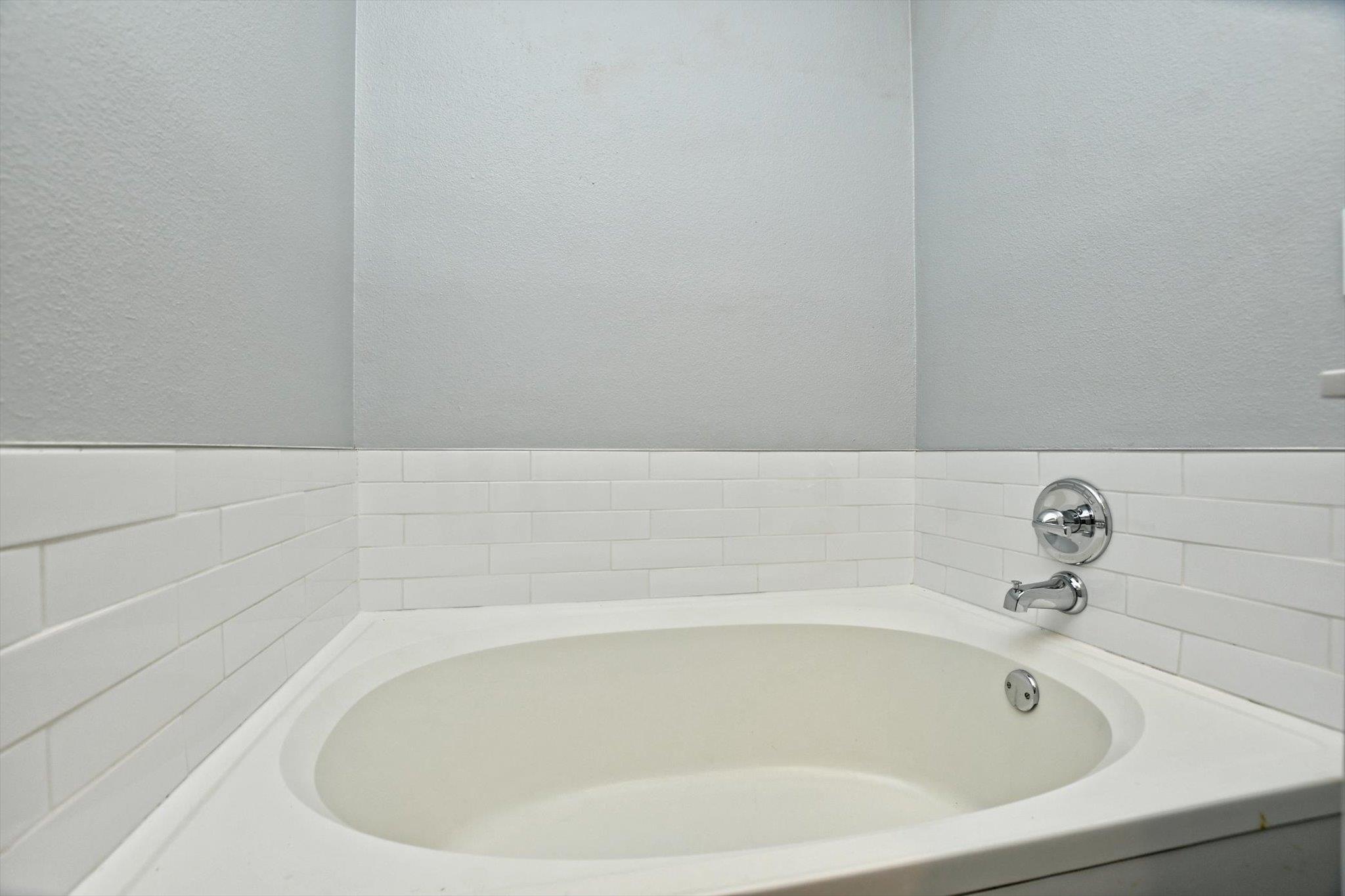 2307 Logan Dr Property Photo 24
