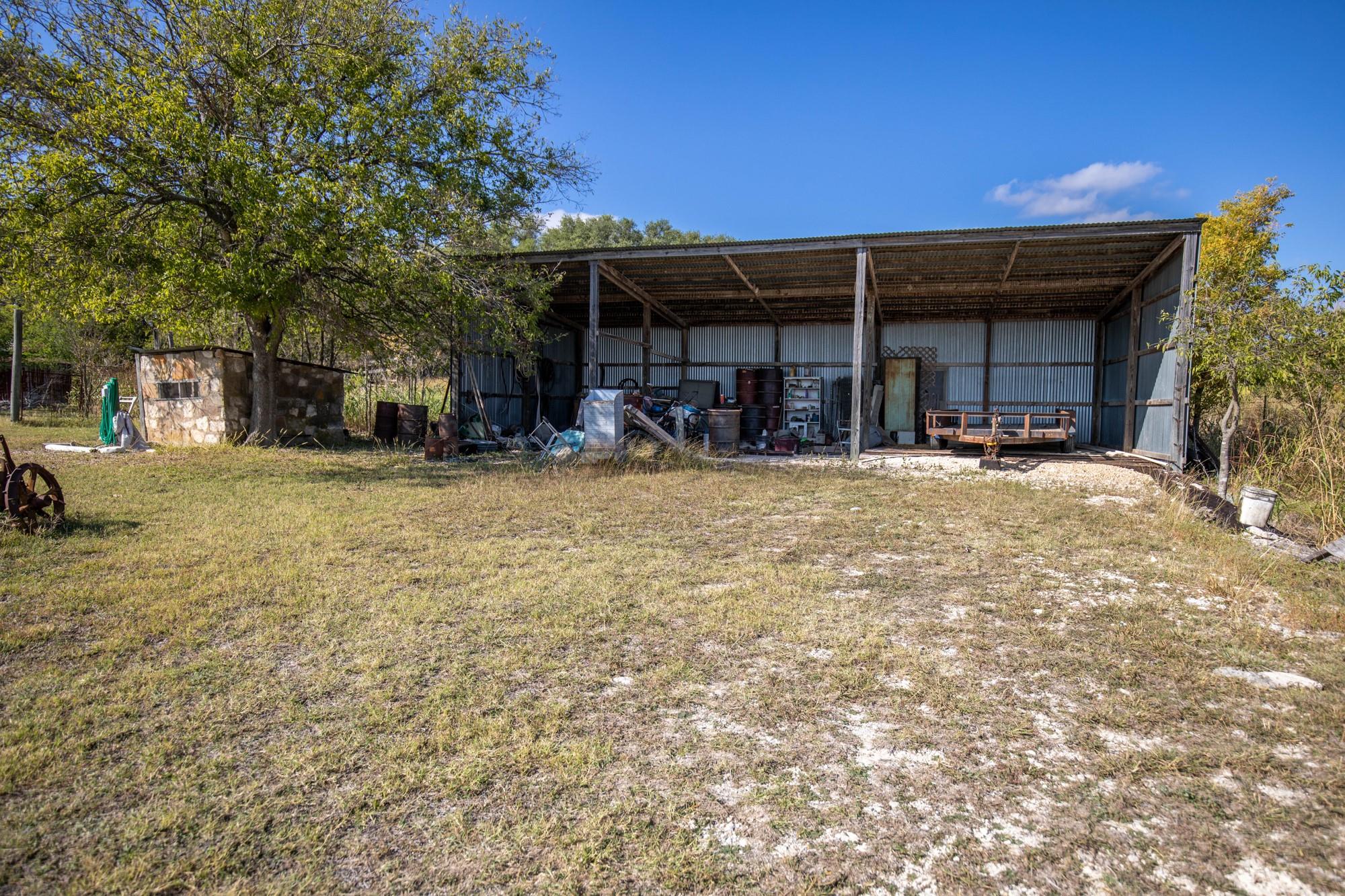 14942 Cedar Valley Rd Property Photo 13