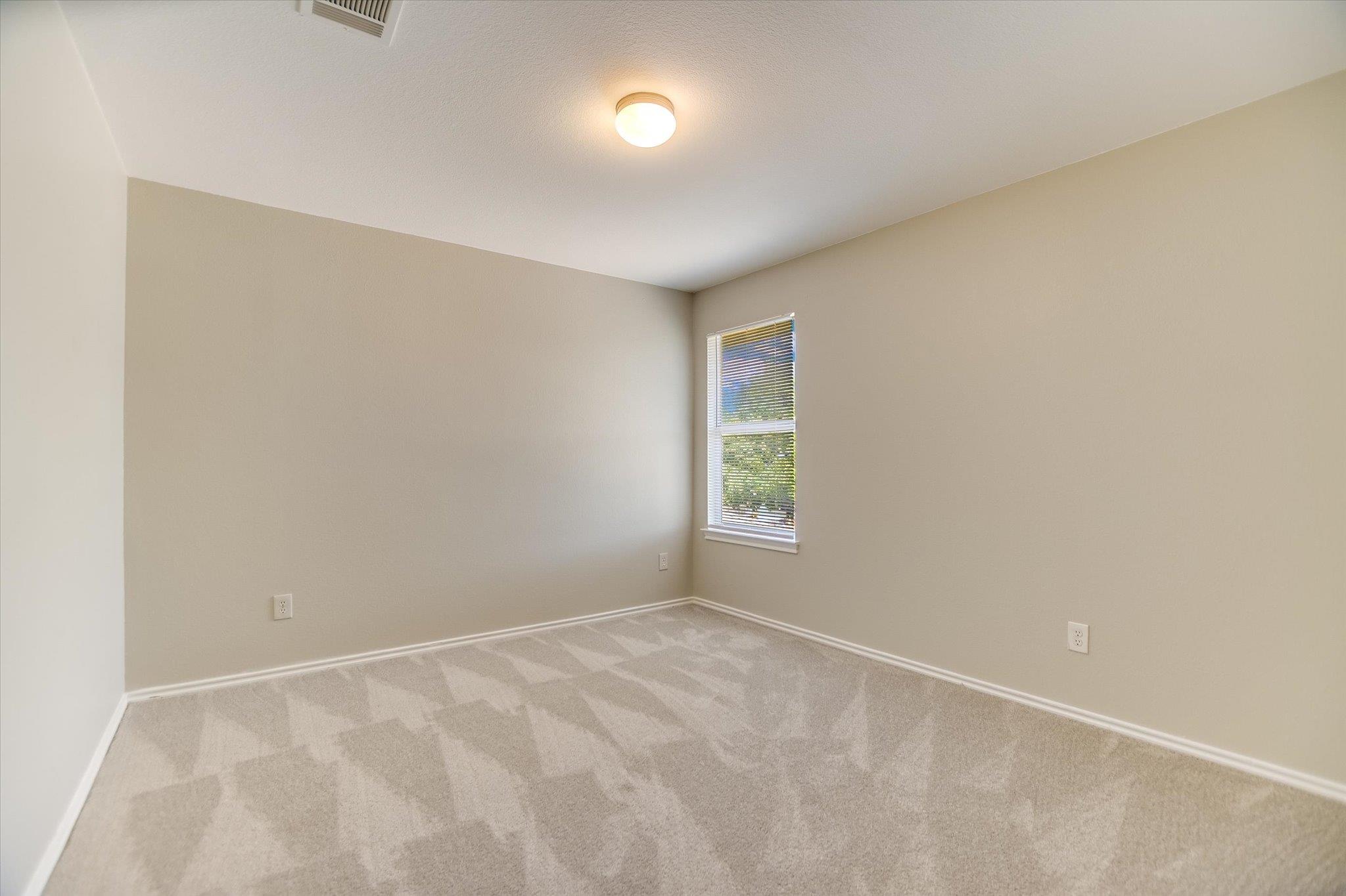 3303 Barksdale Dr Property Photo 16