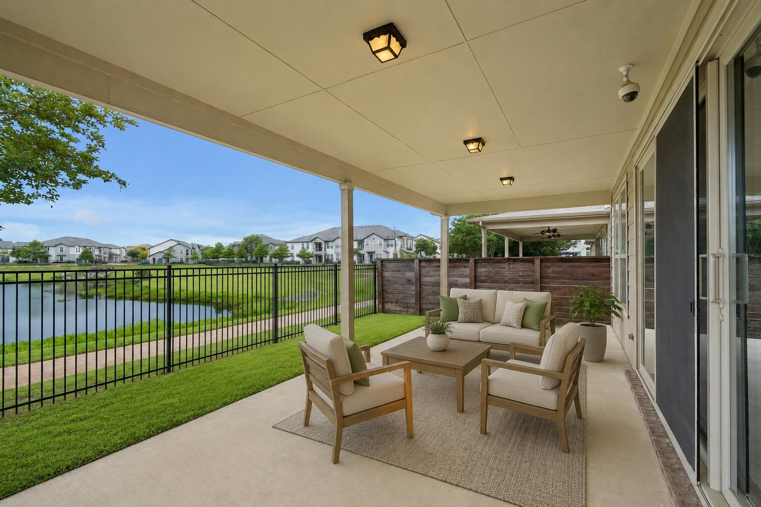 10411 Turnbull Loop Property Photo 1
