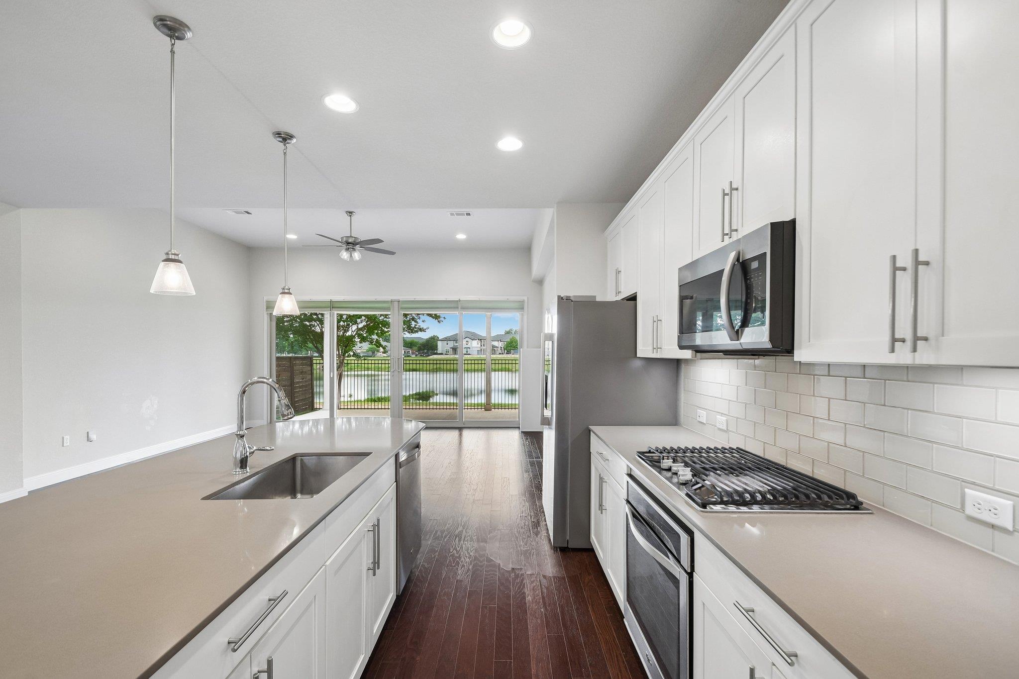 10411 Turnbull Loop Property Photo 6