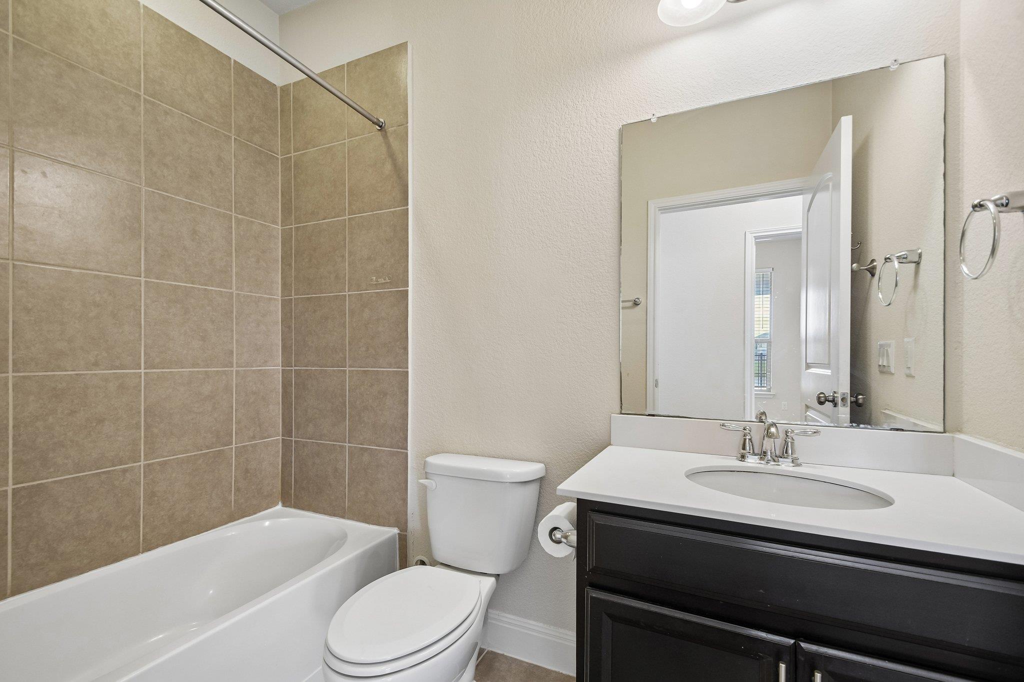 10411 Turnbull Loop Property Photo 10
