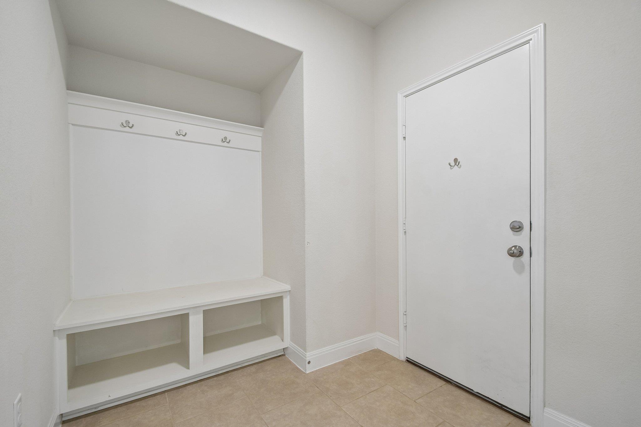 10411 Turnbull Loop Property Photo 11