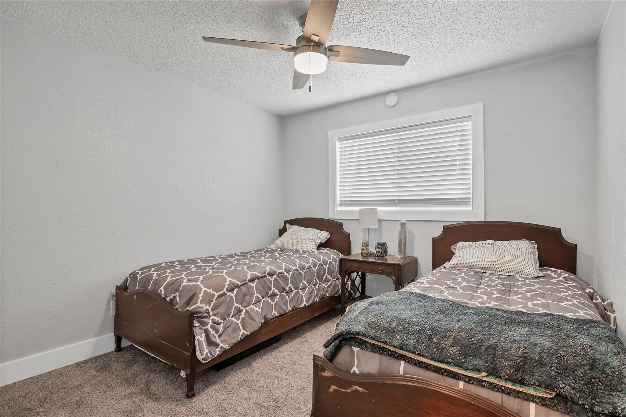 2001 Iroquois Ln Property Photo 33