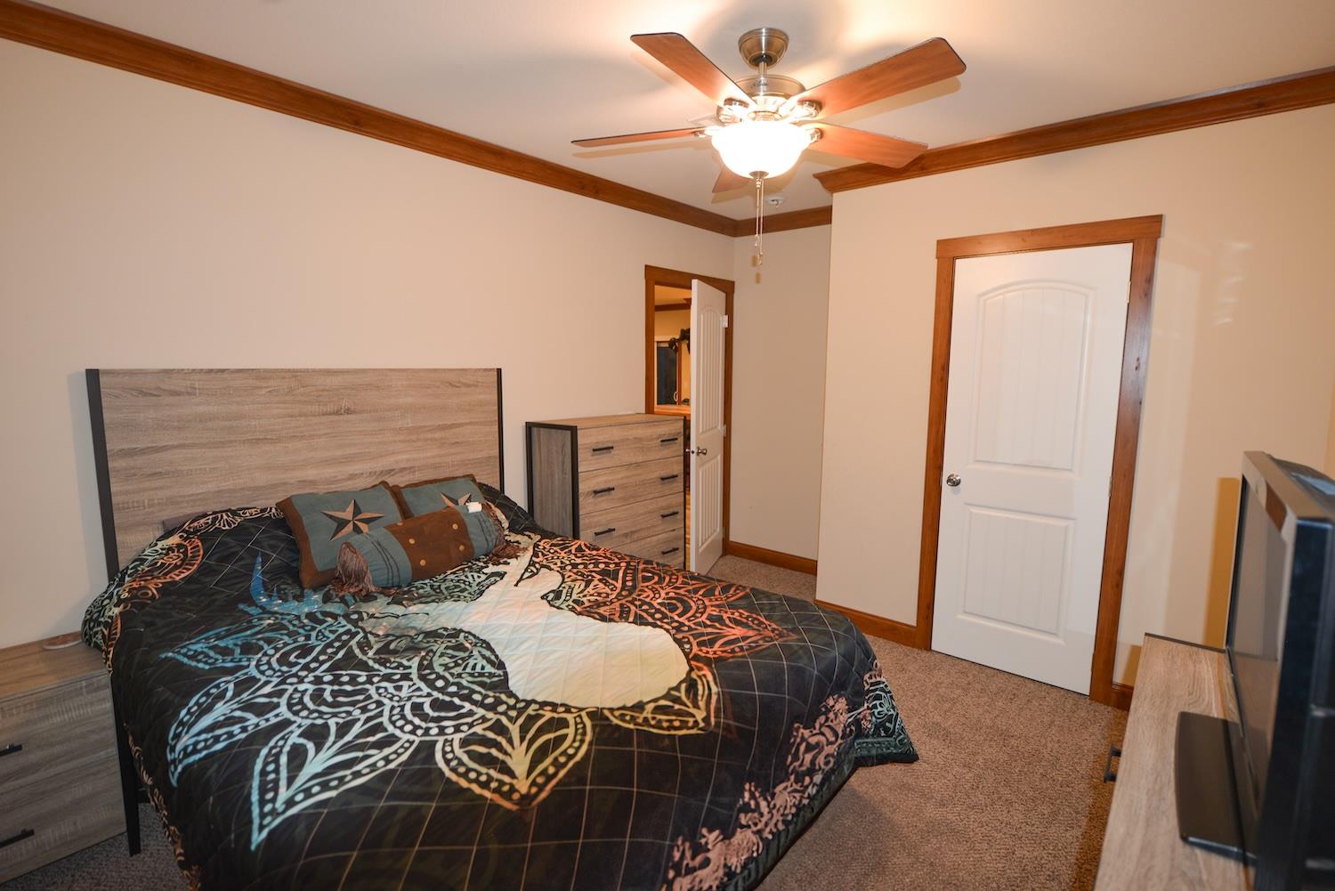 5016037 Property Photo 11