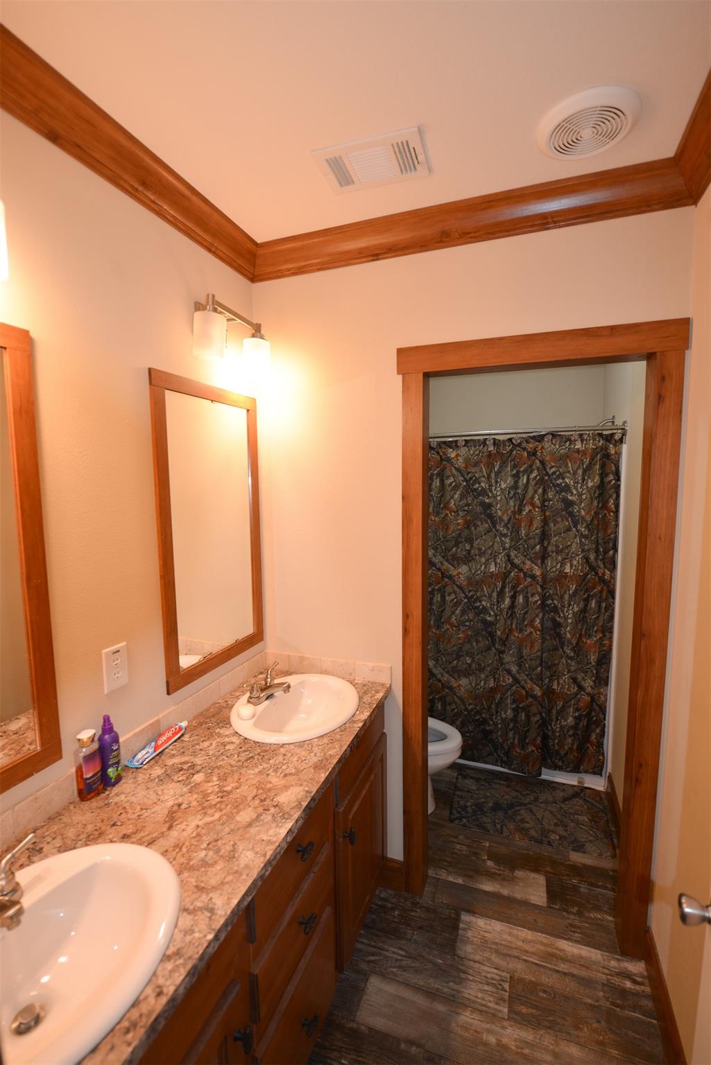 5016037 Property Photo 12