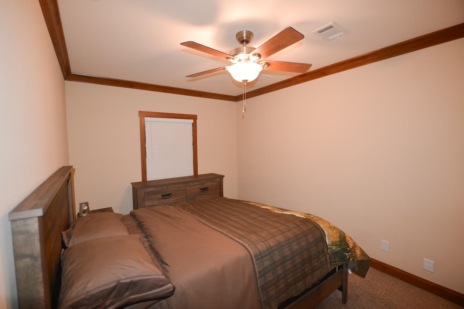 5016037 Property Photo 13