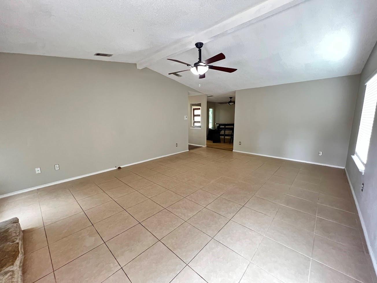 6013 Avery Island Ave Property Photo 14