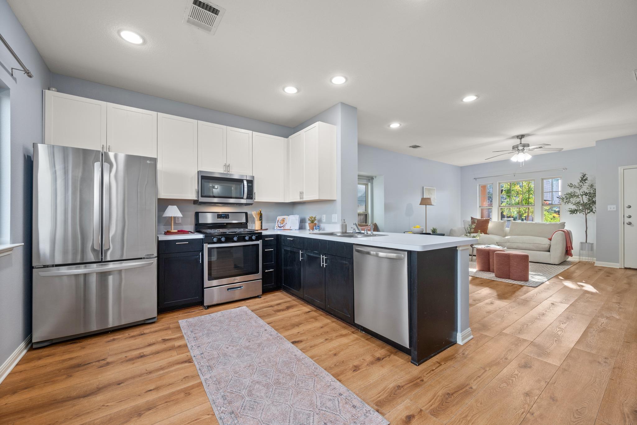 4616 Esper Ln #338 Property Photo 12