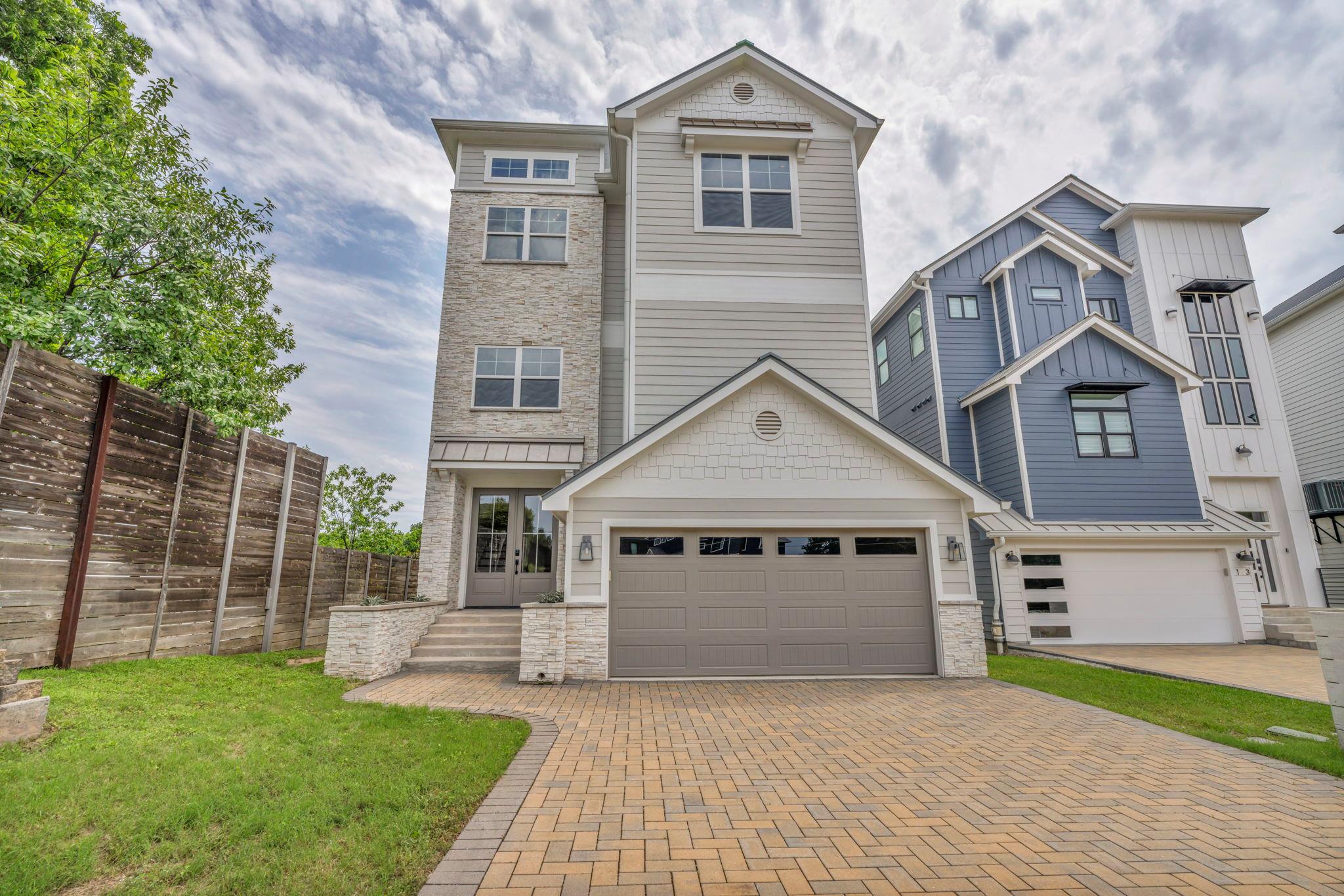 127 Cypress Shores Lane Property Photo