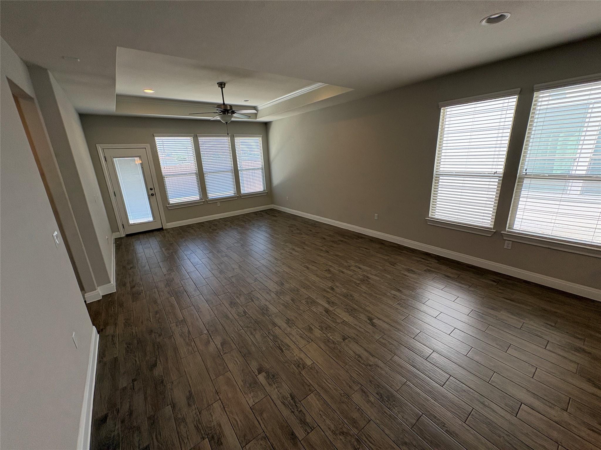 9907 Quercia Dr Property Photo 11