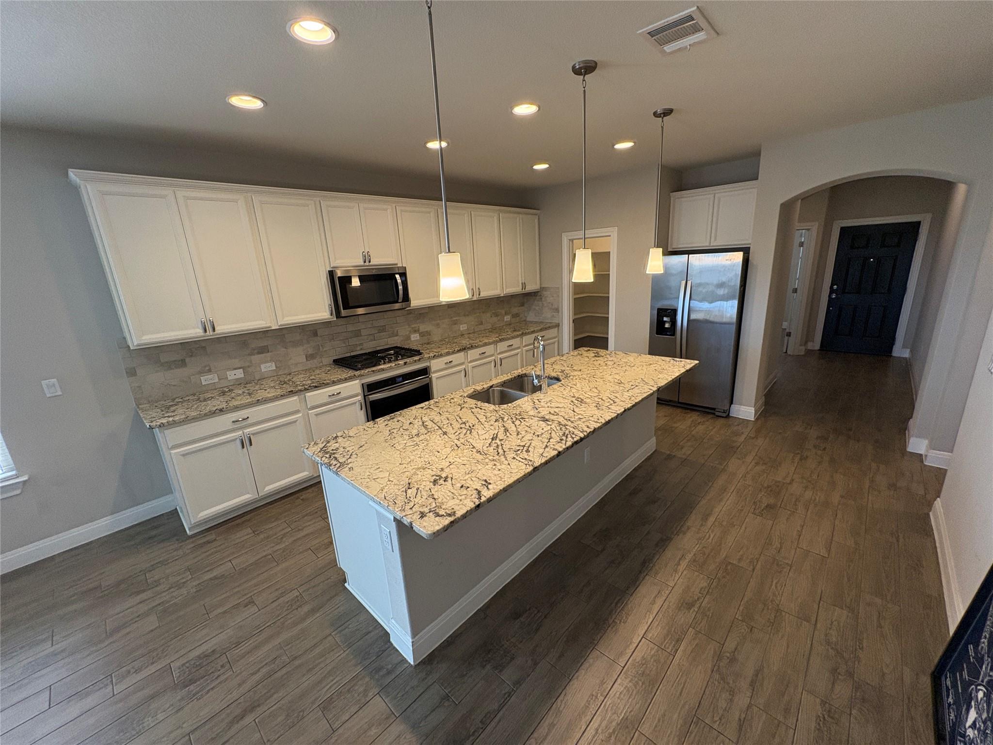9907 Quercia Dr Property Photo 15
