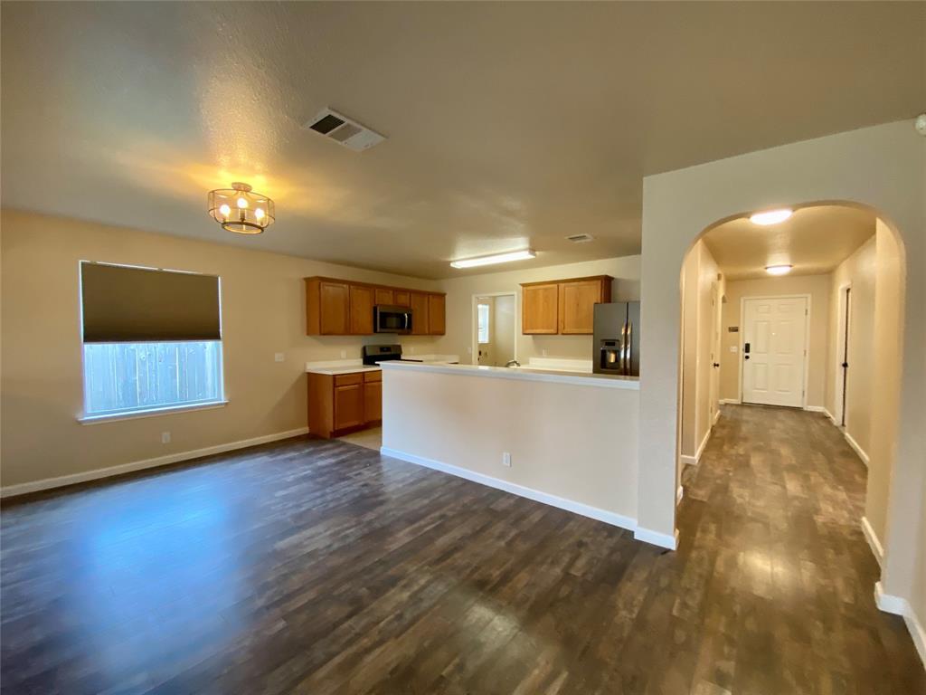 208 Unity Property Photo 4