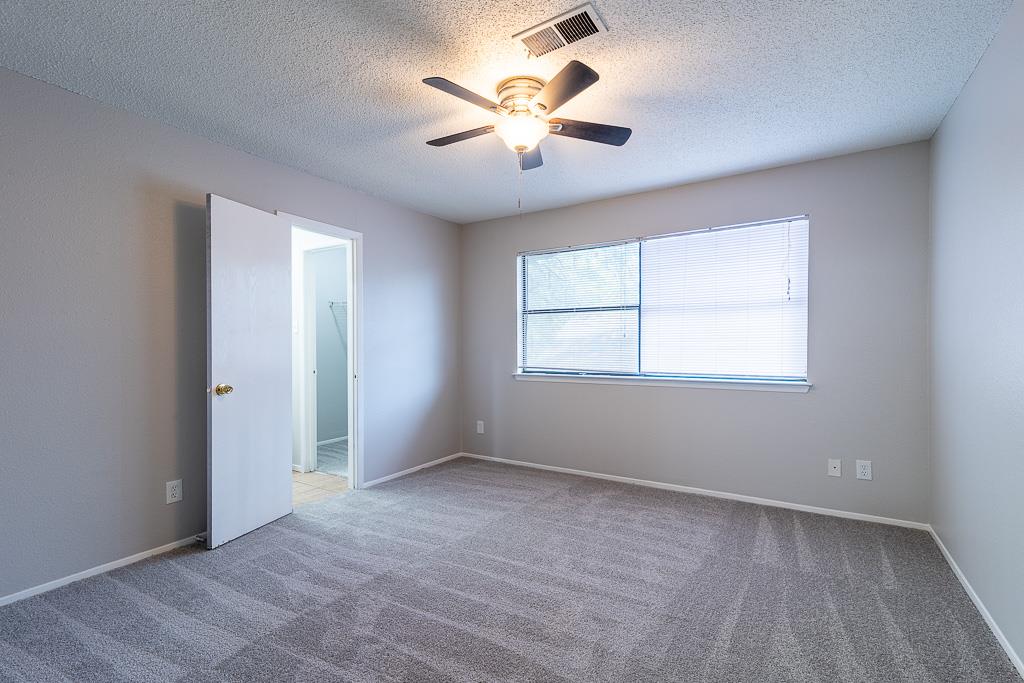 2906 Jadewood Ct #b Property Photo 10
