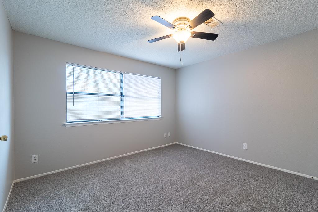 2906 Jadewood Ct #b Property Photo 11