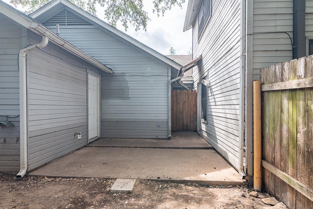 2906 Jadewood Ct #b Property Photo 18