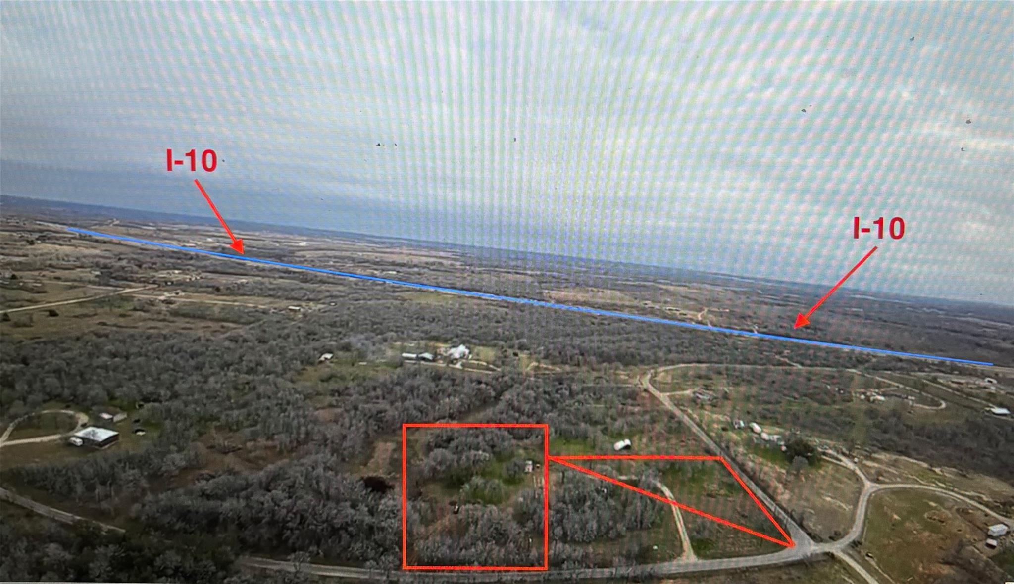 921 Roosevelt Rd Property Photo