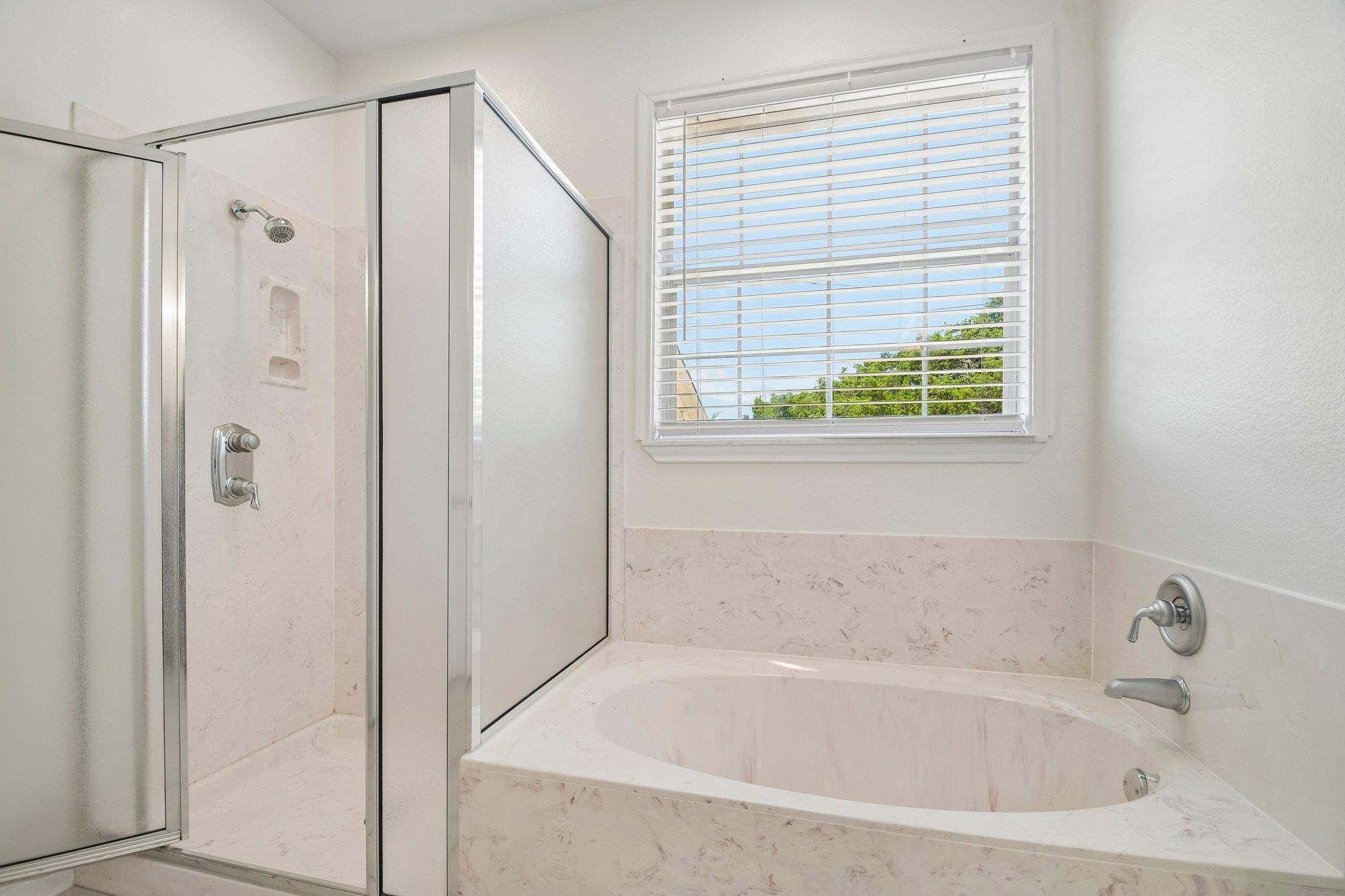 20609 Bridal Path Rd Property Photo 8