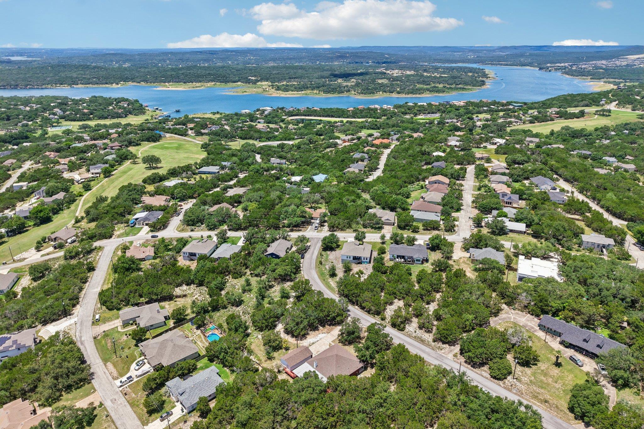 20609 Bridal Path Rd Property Photo 11