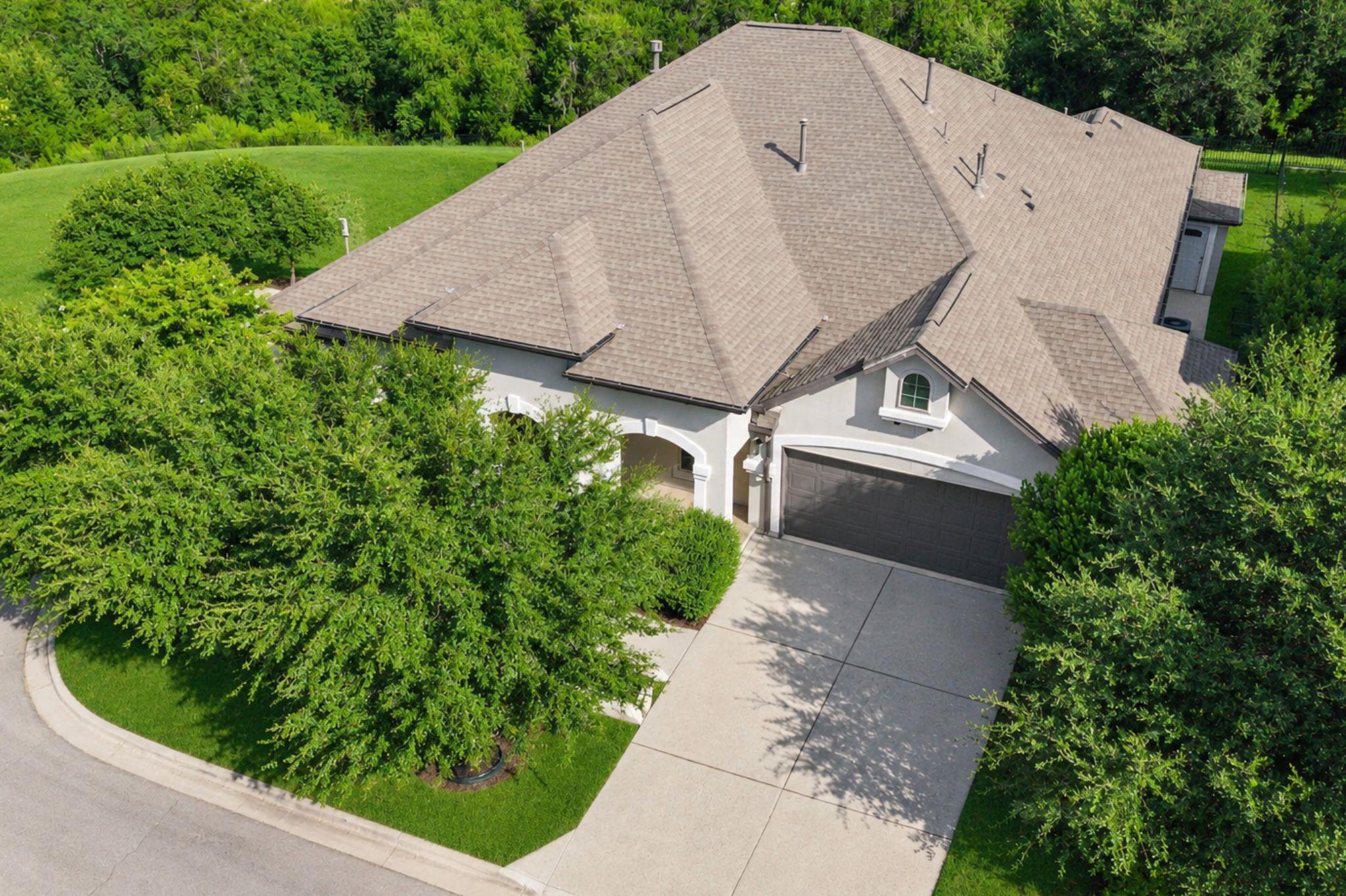 3904 Piana Pl Property Photo 1