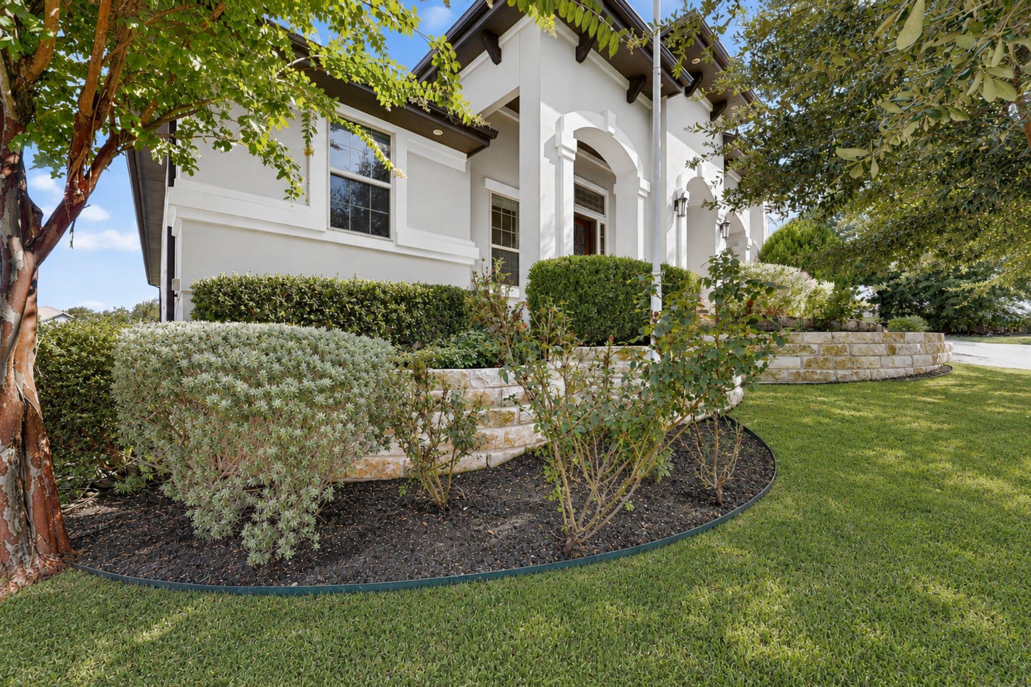 3904 Piana Pl Property Photo 4