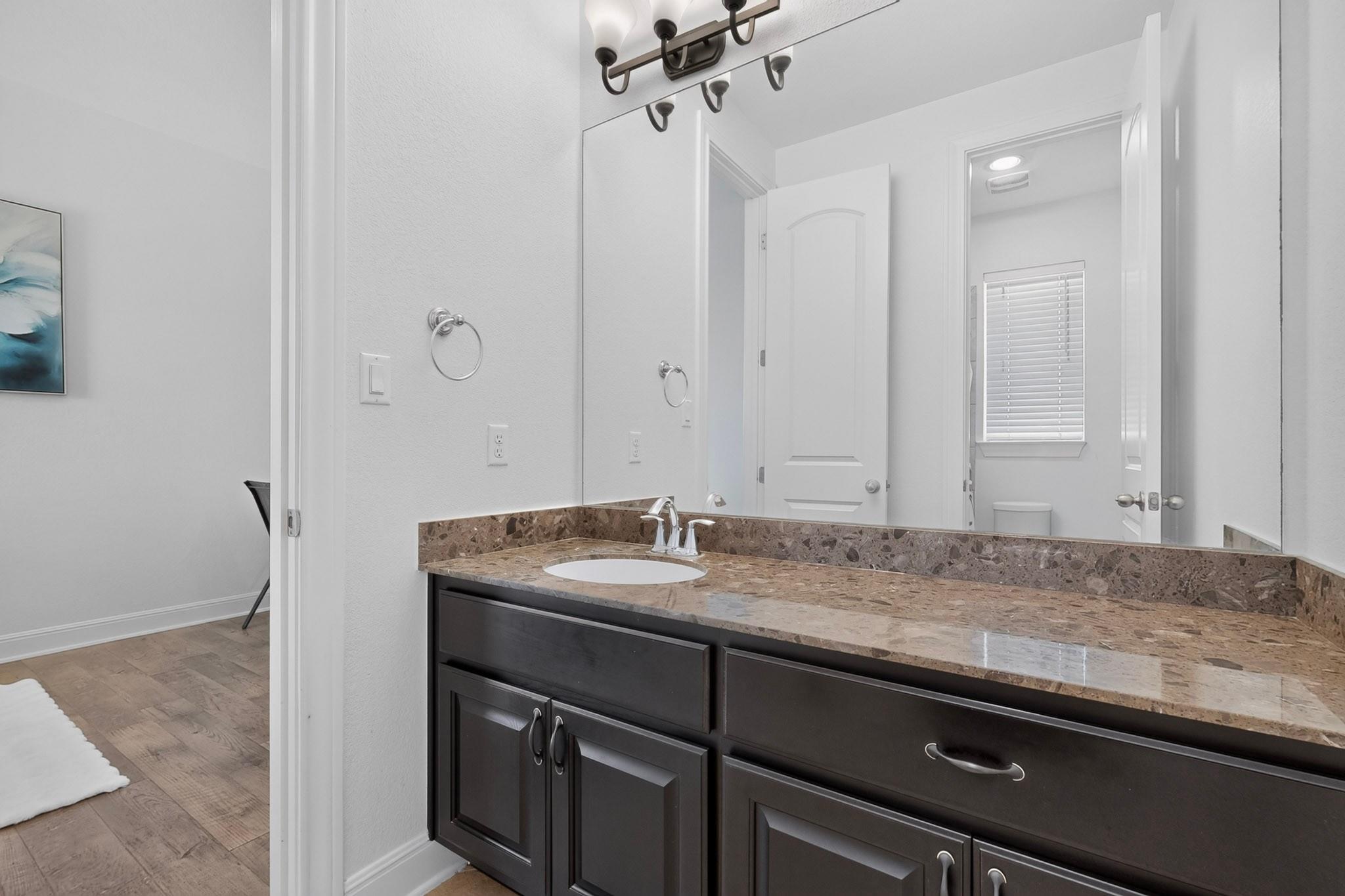 3904 Piana Pl Property Photo 21