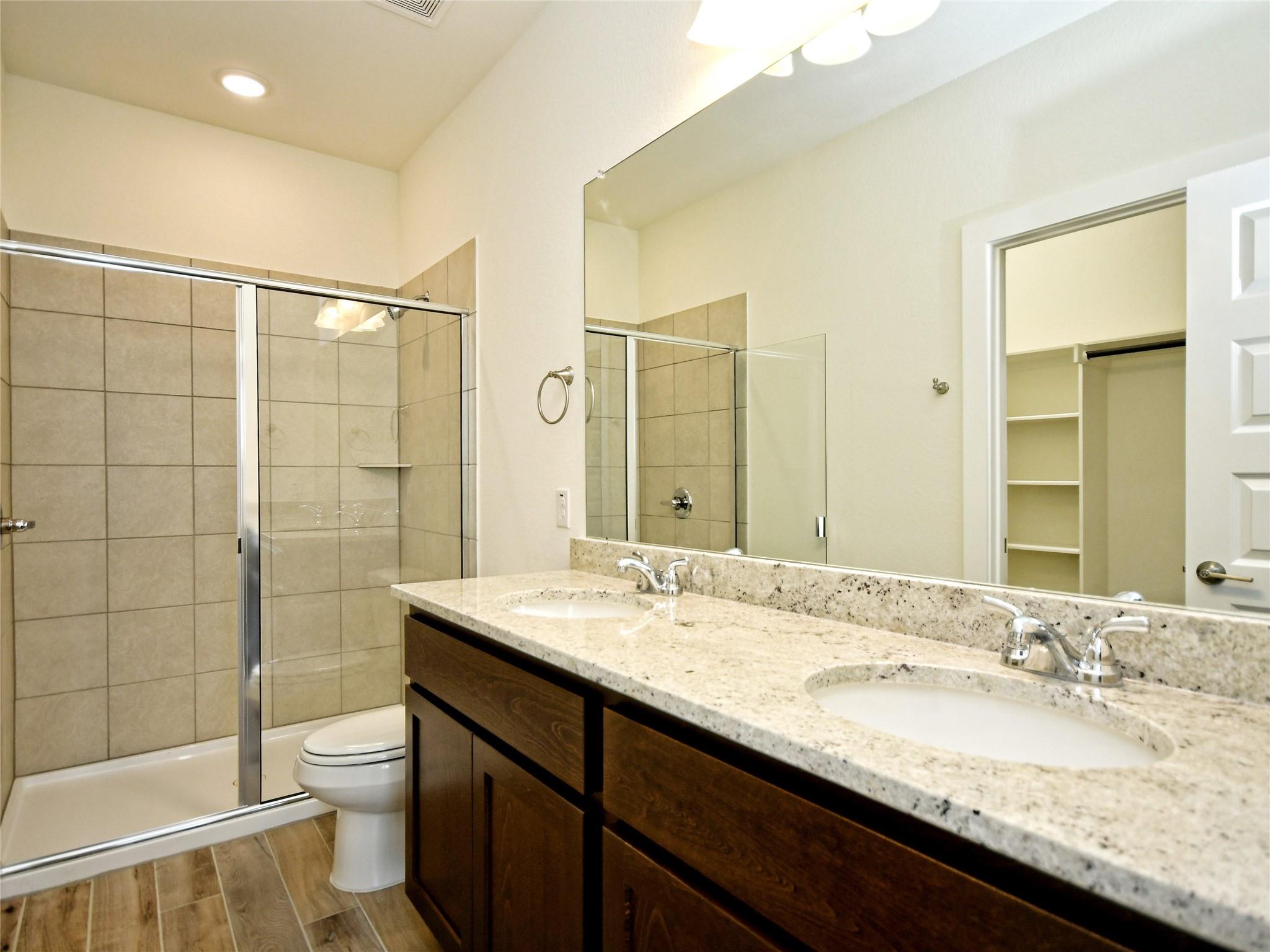 408 Parkline Dr Property Photo 19